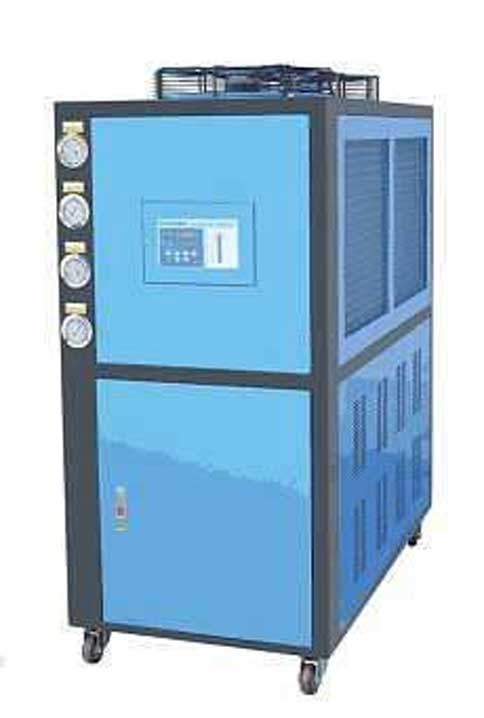蒸发式冷凝冷水机的特点与水垢的处理方法